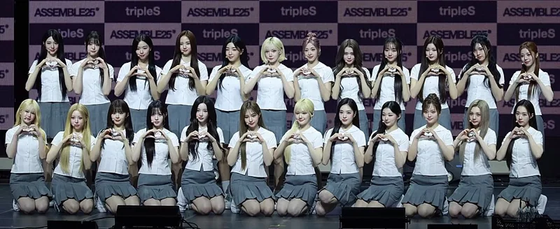 트리플에스 · TripleS