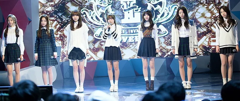 러블리즈 · Lovelyz