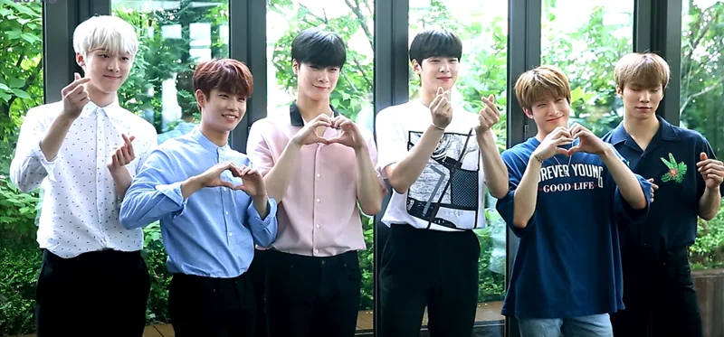 아스트로 · Astro