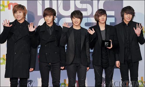 F.T. 아일랜드 · F.T. Island