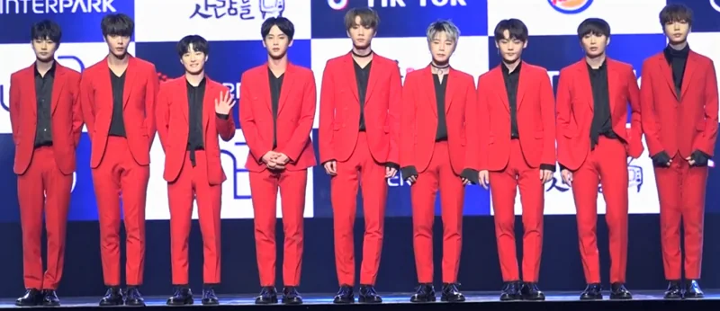 유앤비 · UNB